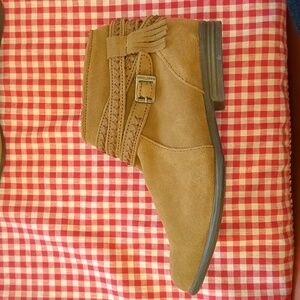 Minnetonka Dixon bootie